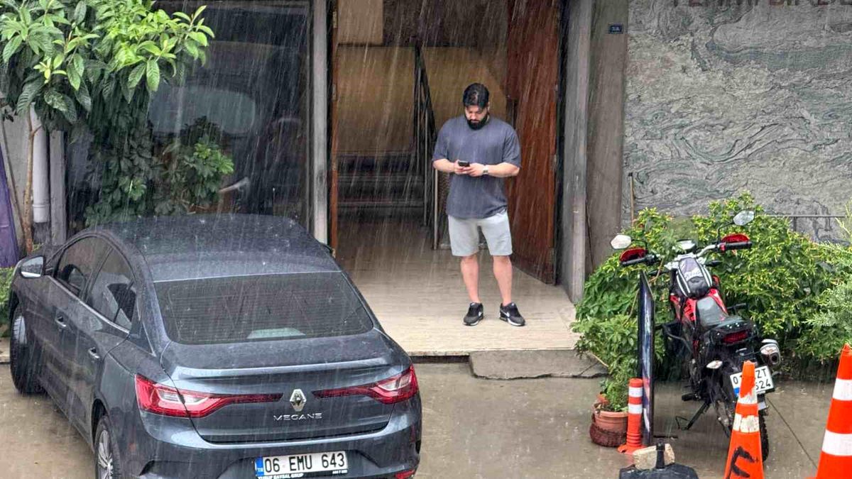 Adana'da temmuzda sağanak yağış etkili oldu