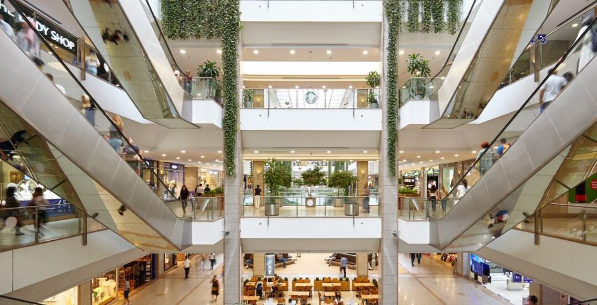 Akanmall alışveriş merkezinin dış cephesi