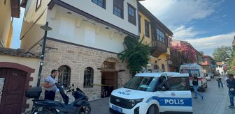 Antalya'da yabancı uyruklu bir kişi evinde ölü bulundu