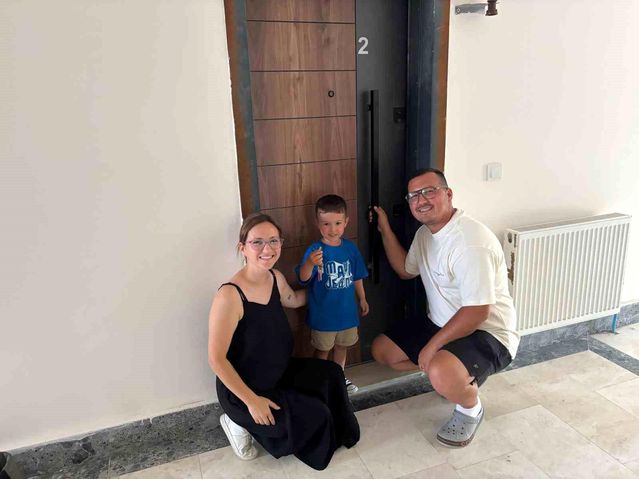 Babaeski’de TOKİ konutlarının anahtar teslim heyecanı yaşandı