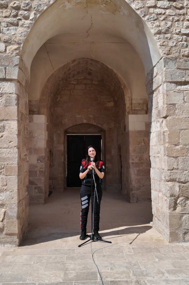 Police performance at historical site