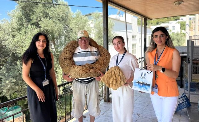 Bodrum’da emektar denizcilere vefa