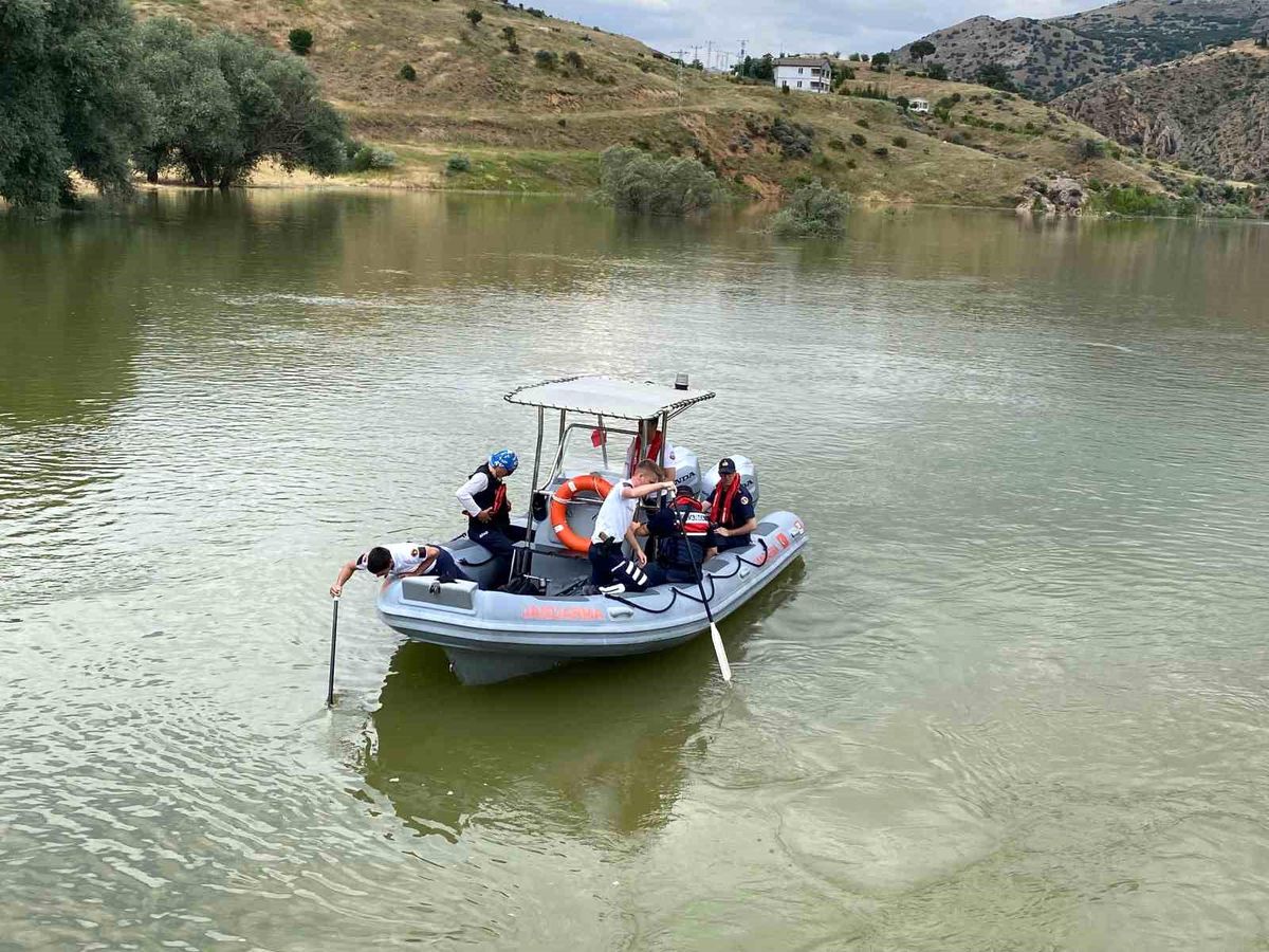 Kayseri Özvatan Kızılırmak Nehri arama kurtarma çalışmaları