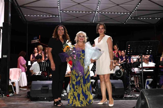 Gölyazı’da Sezen Aksu gecesi