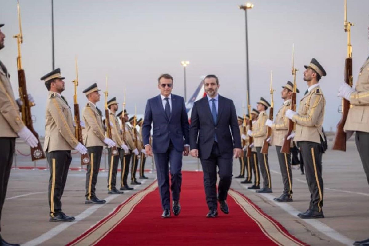 Macron, Esad sonrası Suriye topraklarına ayak basan ilk AB lideri oldu