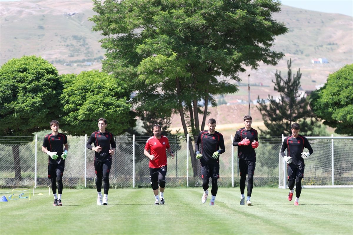 Sivasspor, yeni sezon hazırlıklarını sürdürdü