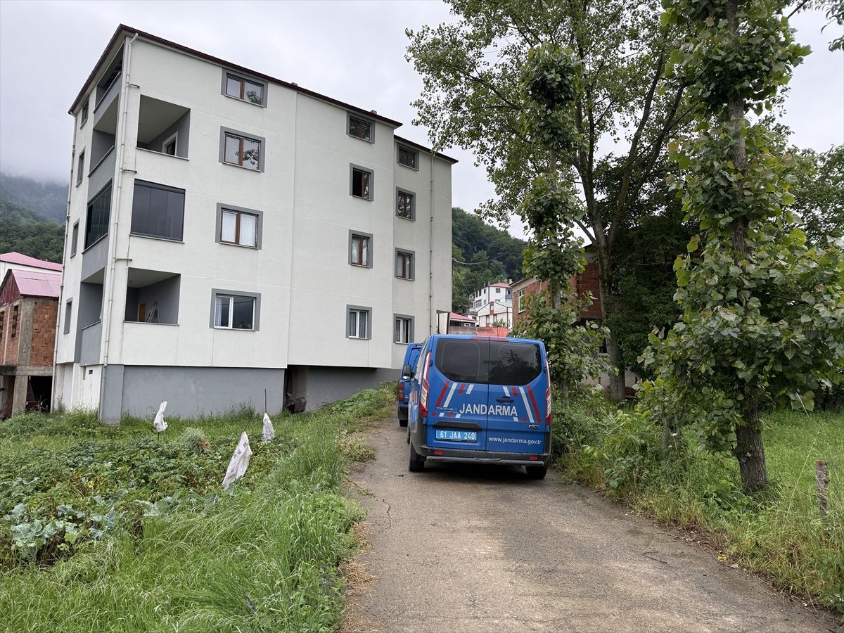 Trabzon'da silahlı kavgada 1 kişi öldü, 2 kişi yaralandı