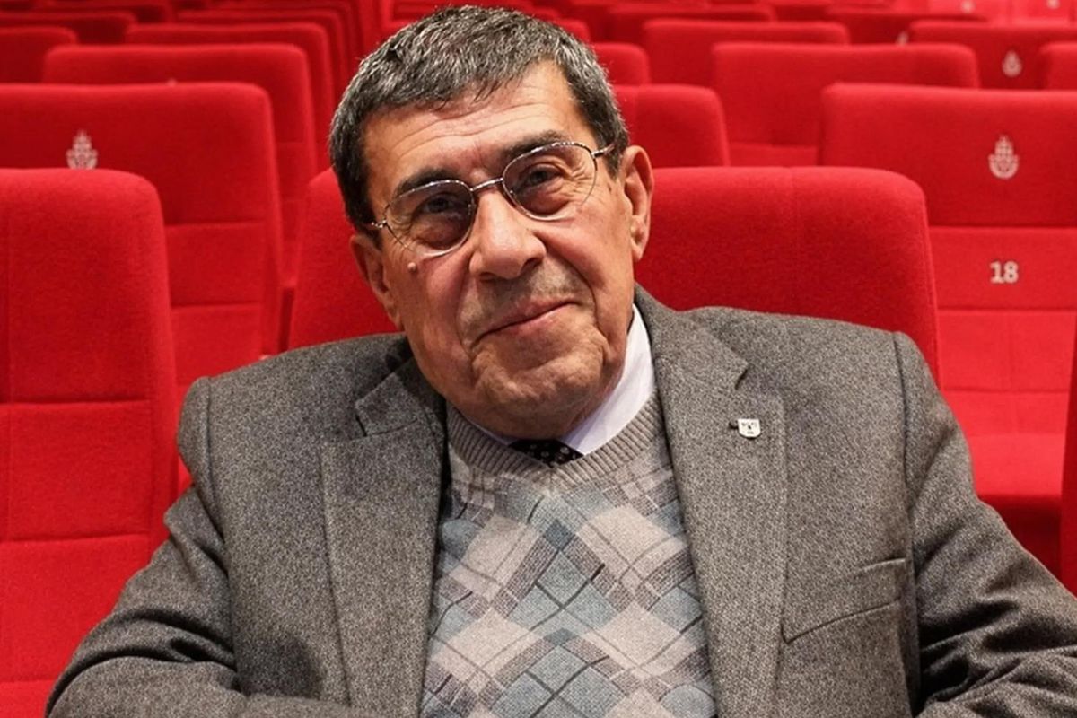 Türk tiyatrosunun usta ismi Zihni Göktay'ın vefatına ilişkin haber.