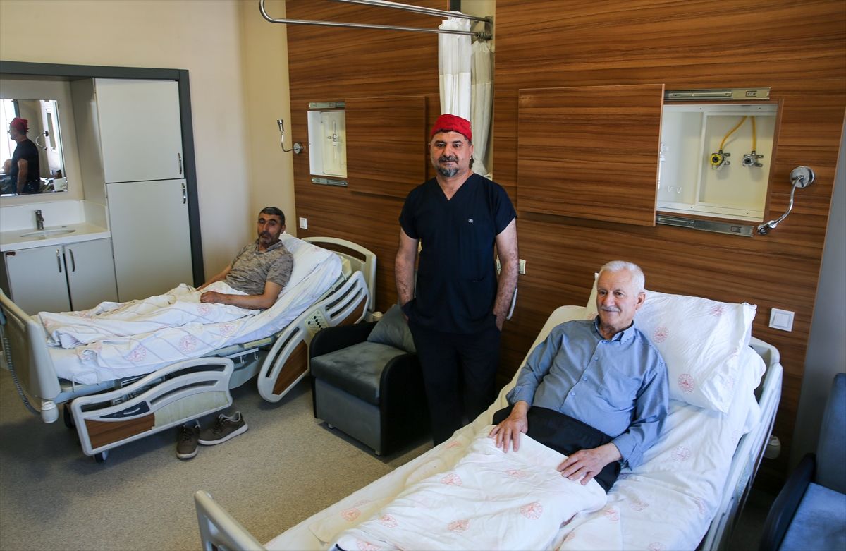Van'da kalp ameliyatlarında 'küçük kesi' yöntemi uygulanmaya başlandı