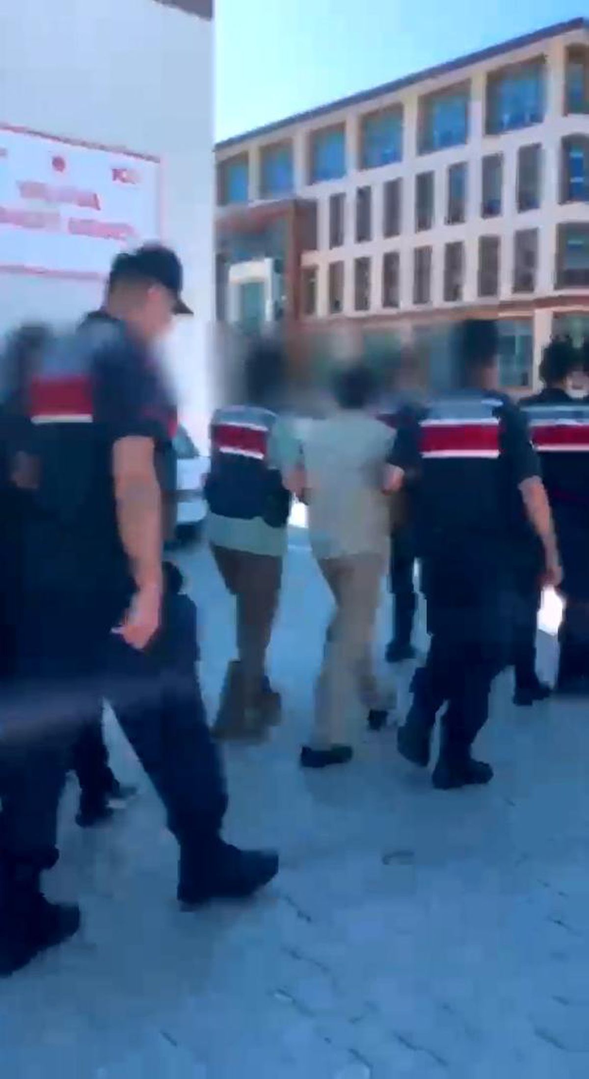 Yalova'da uyuşturucu operasyonunda 3 tutuklama