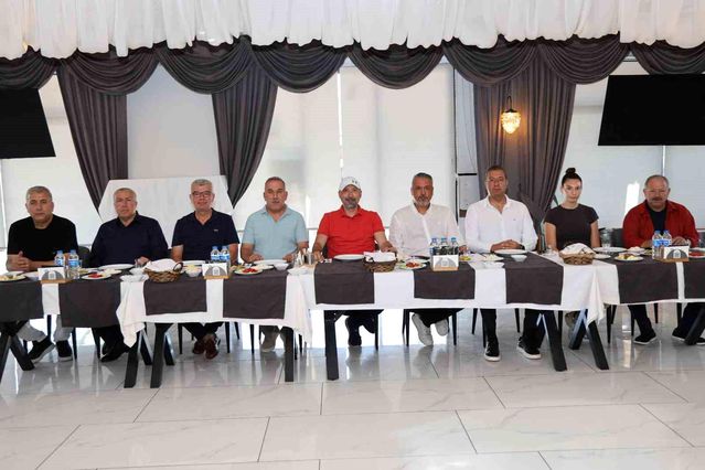 Başkan Arıkan, Söke’nin amatör spor kulüplerini aynı masada buluşturdu