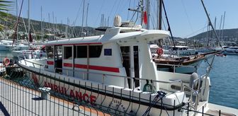 Bodrum açıklarında teknede rahatsızlanan kişi deniz ambulansıyla tahliye edildi