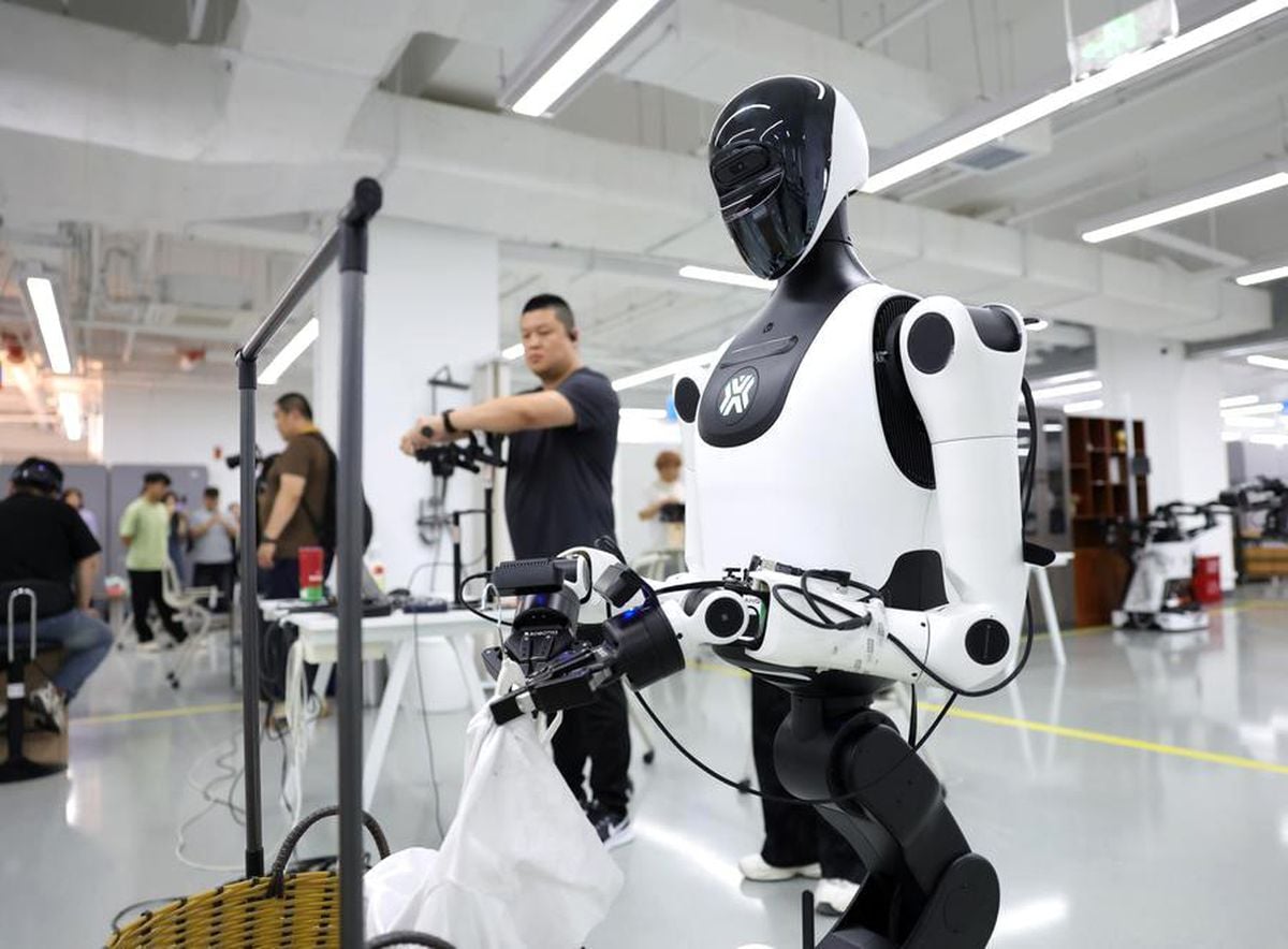 Çin'in İnsansı Robot Üretiminin Bu Yıl 100.000 Adedi Aşması Bekleniyor
