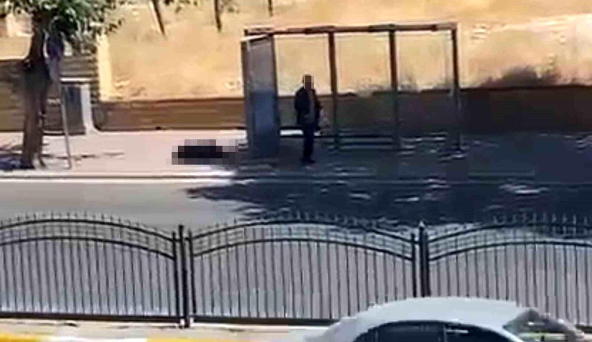 Boşanma aşamasındaki eşini durakta vurdu: Ağır yaralı