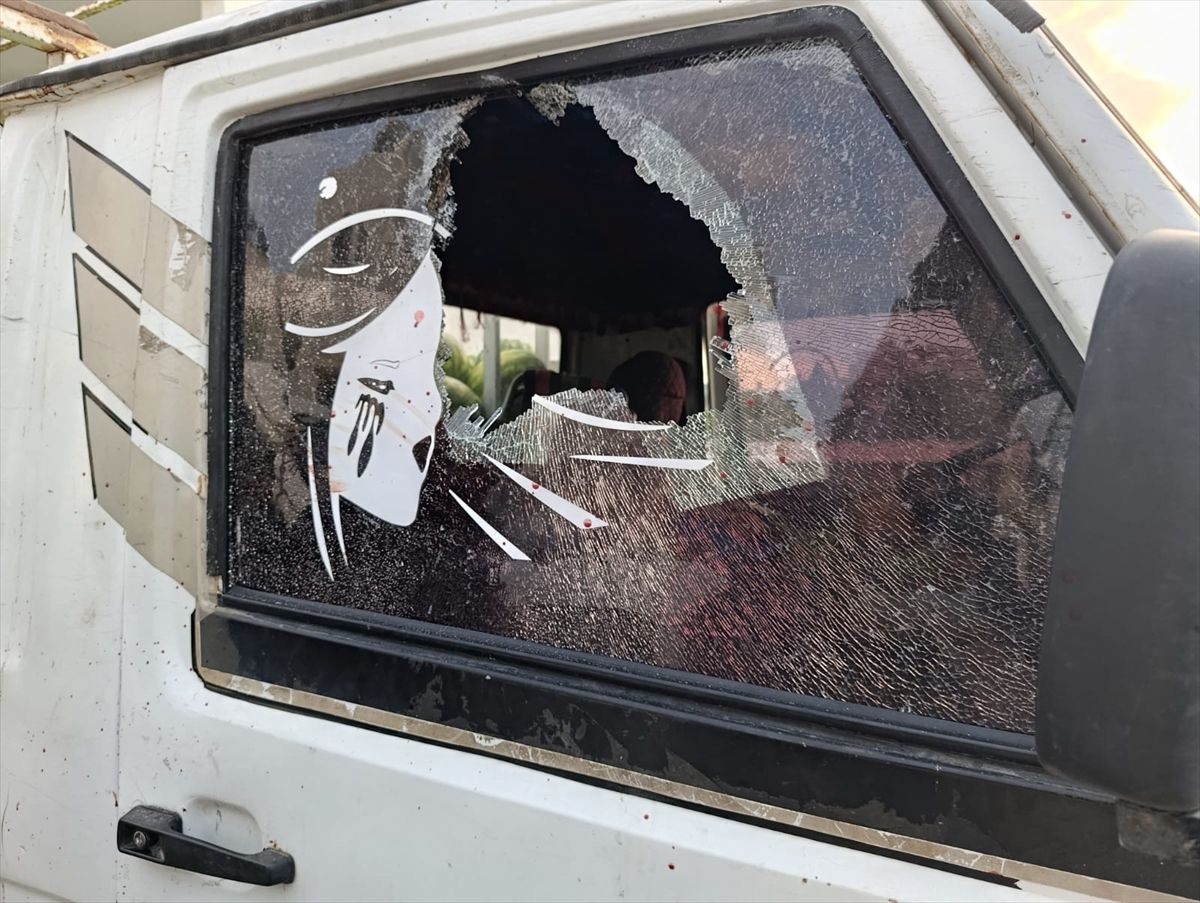 Hatay'da park halindeki araçlara zarar veren şüpheli yakalandı