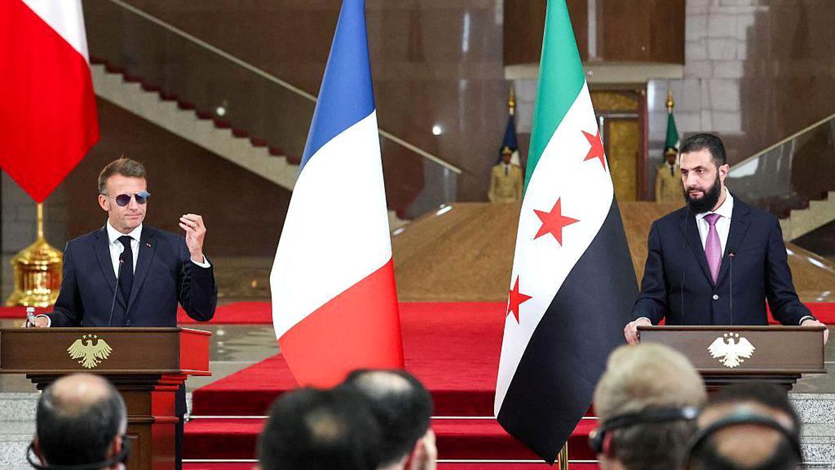 Şam'da Macron'un ziyareti sırasında iki patlama: 18 yaralı