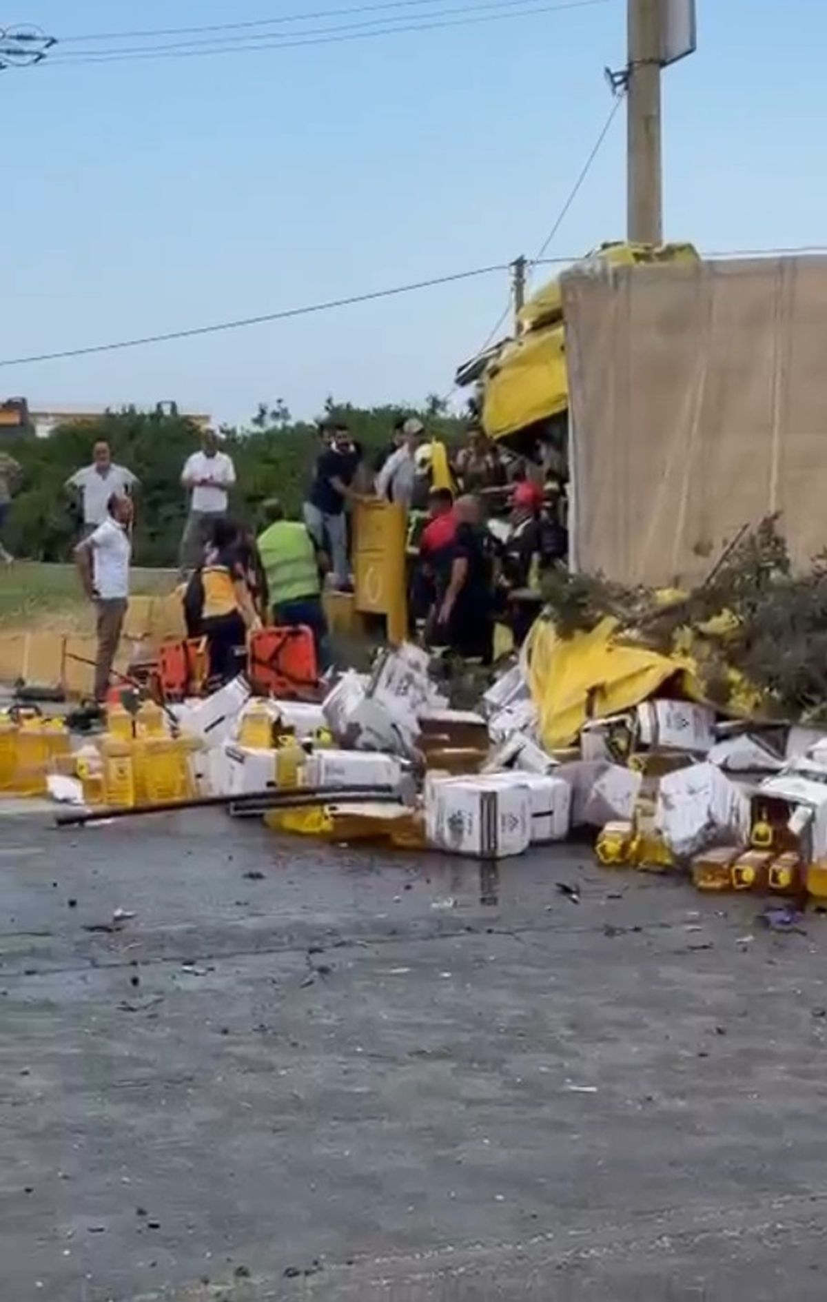 Mersin'de TIR'lar çarpıştı: 1 ölü, 2 yaralı