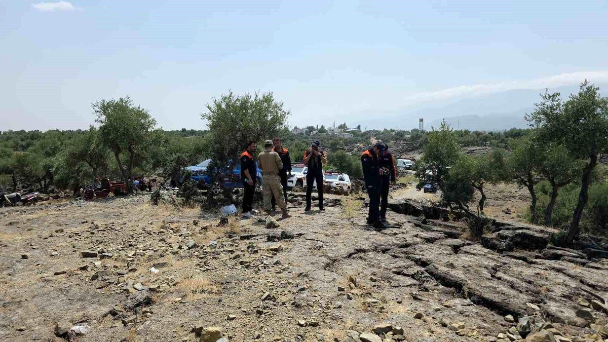 Hatay Hassa'da arama kurtarma çalışmaları