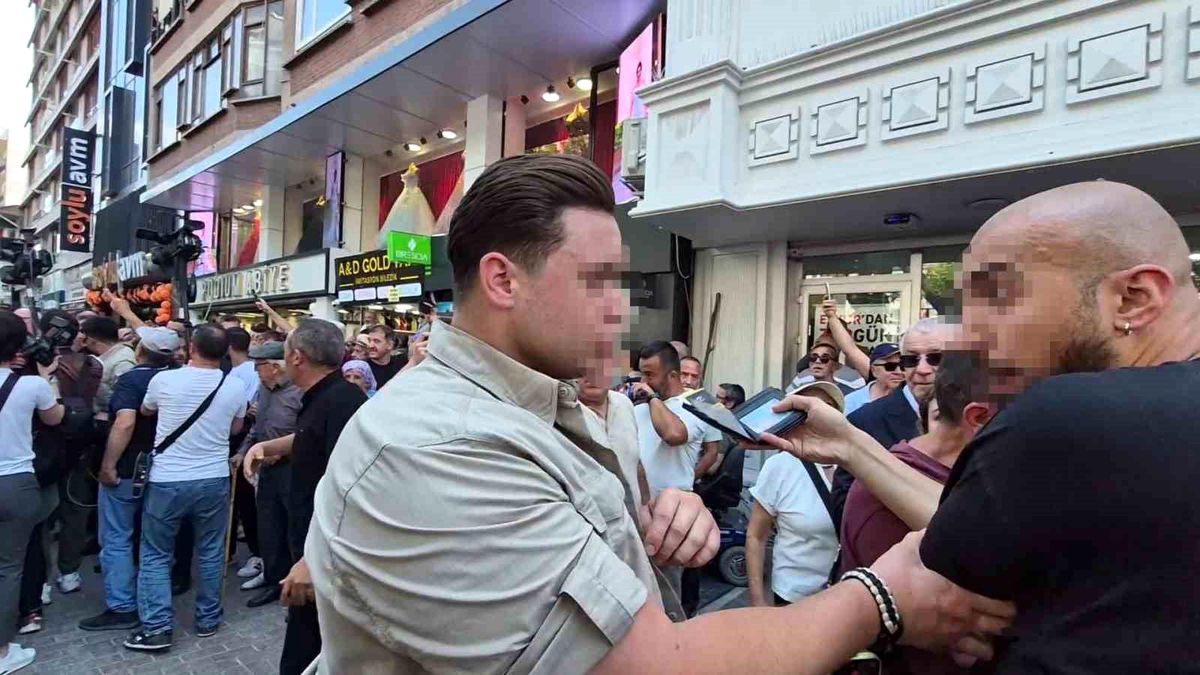 Özgür Özel'in Eskişehir programında koruma krizi: Aynı koruma yine basını hedef aldı