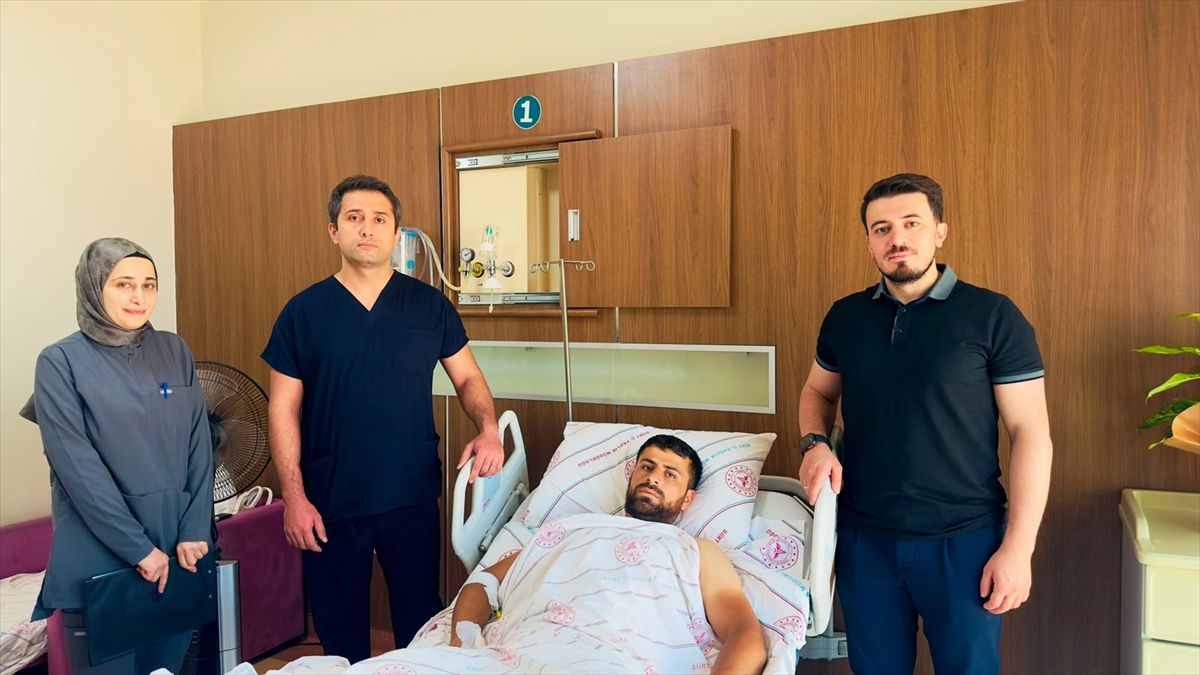 Siirt'te bacağını beton mikserine kaptıran kişi ameliyatla sağlığına kavuştu