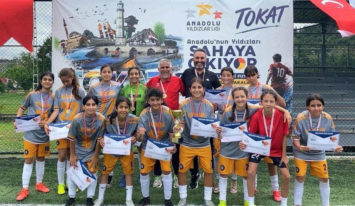 ANALİG'de grup birincisi olan Erzincan şampiyonaya katılacak