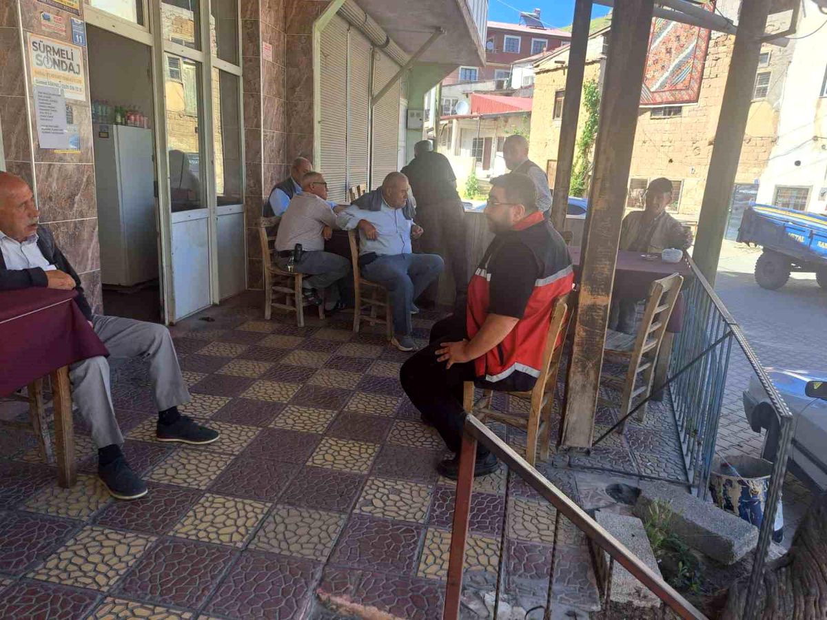 Çamardı'da hasat öncesi üreticilere bilgilendirme toplantıları