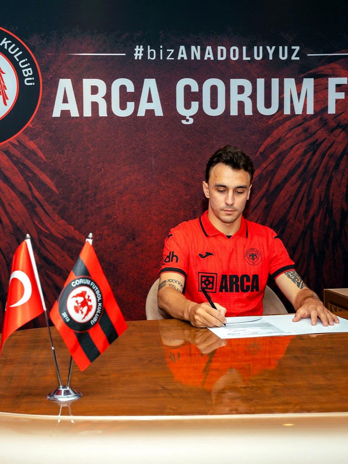 Çorum FK, Gökhan Sazdağı'nı transfer etti
