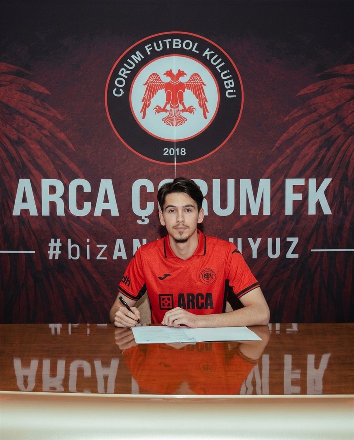 Çorum FK, kaleci Arif Şimşir'i renklerine bağladı