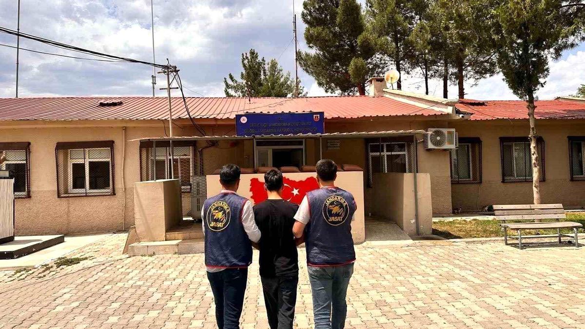 Diyarbakır'da haklarında kesinleşmiş hapis cezası bulunan 162 kişi yakalandı