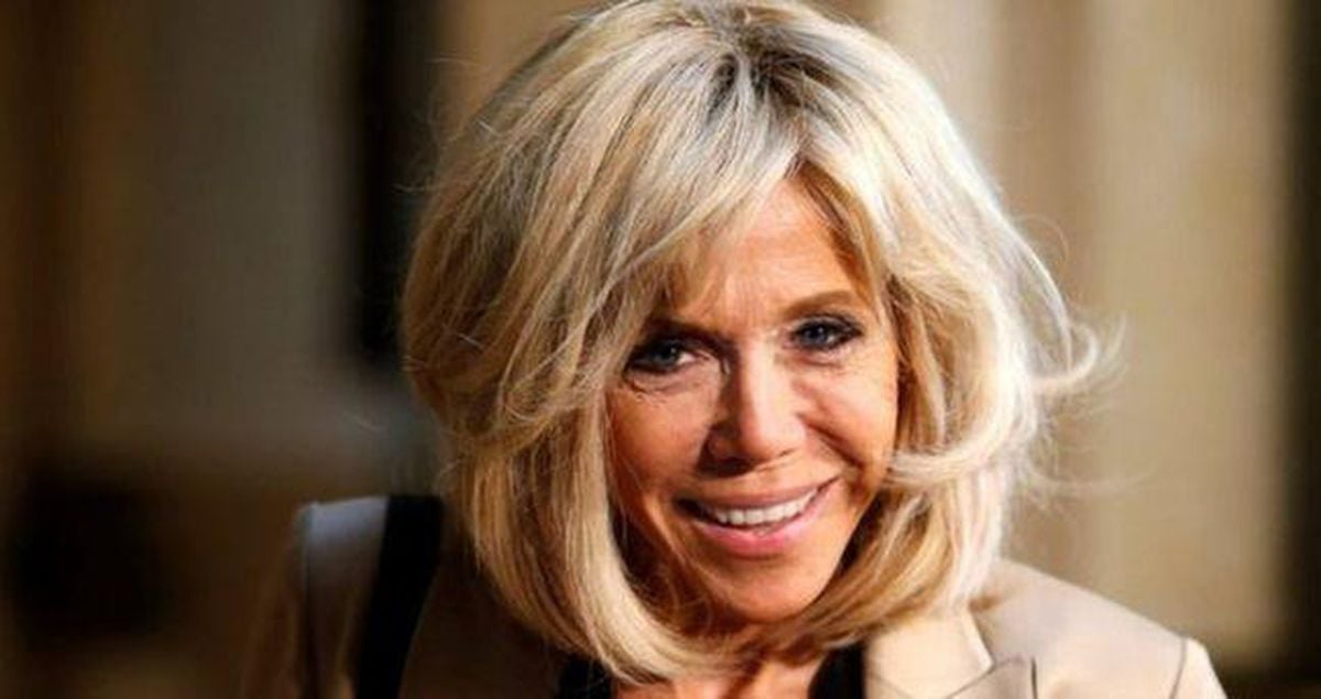 Emmanuel Macron'un eşi Brigitte Macron kimdir? Brigitte Macron kaç yaşında, nereli? Macron eşinden kaç yaş küçük?