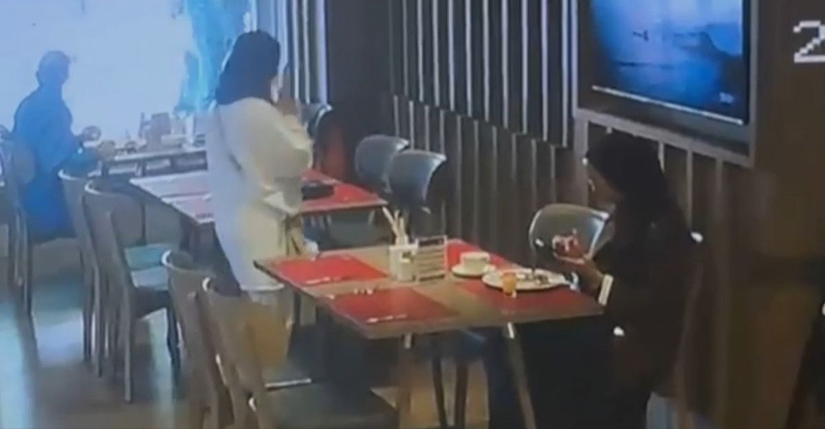 İstanbul'da otel restoranlarında turistlerin çantalarını çalan 2 şüpheli tutuklandı
