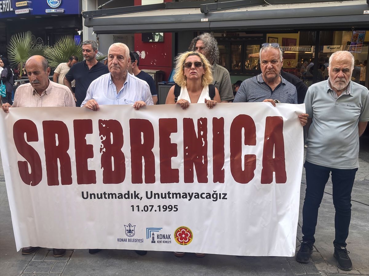 Srebrenitsa Soykırımı İzmir'de Anıldı
