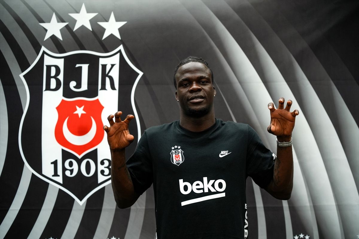 Olaitan: Beşiktaş'a transferim beklenmedik bir anda oldu