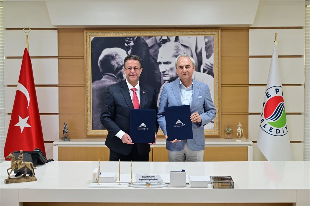 Kepez Belediyesi ile Antalya Bilim Üniversitesi arasında eğitim protokolü imzalandı