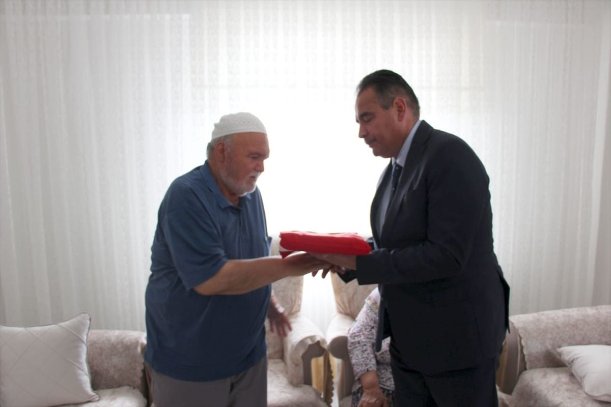 Başsavcıdan 15 Temmuz Gazisi'ne ziyaret
