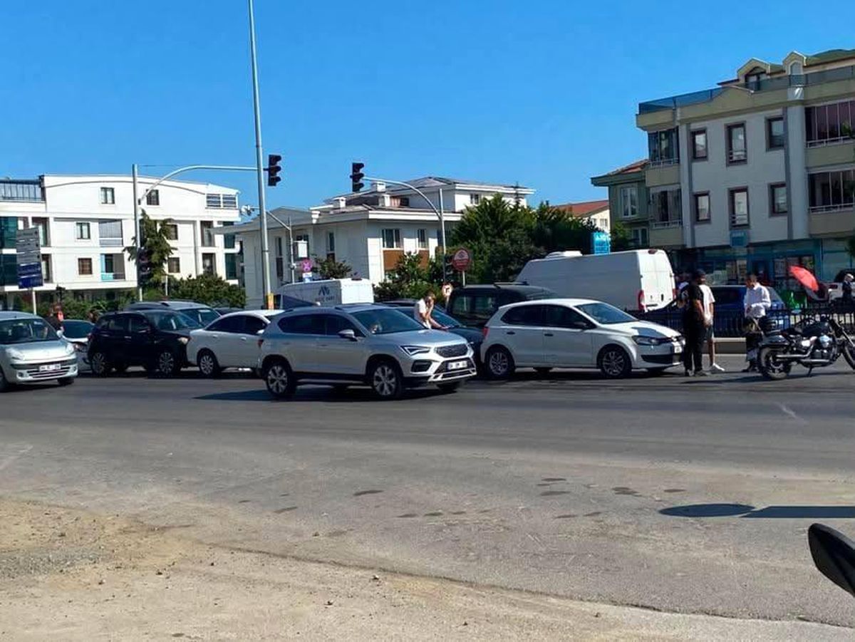 Samsun'da 5 araçlı zincirleme kaza