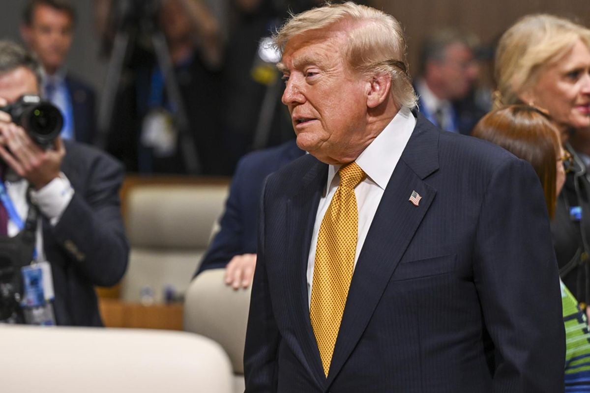Zirve sonrası Trump'tan yeni açıklama: Bu akşam İran'ı çok sert şekilde vuracağız
