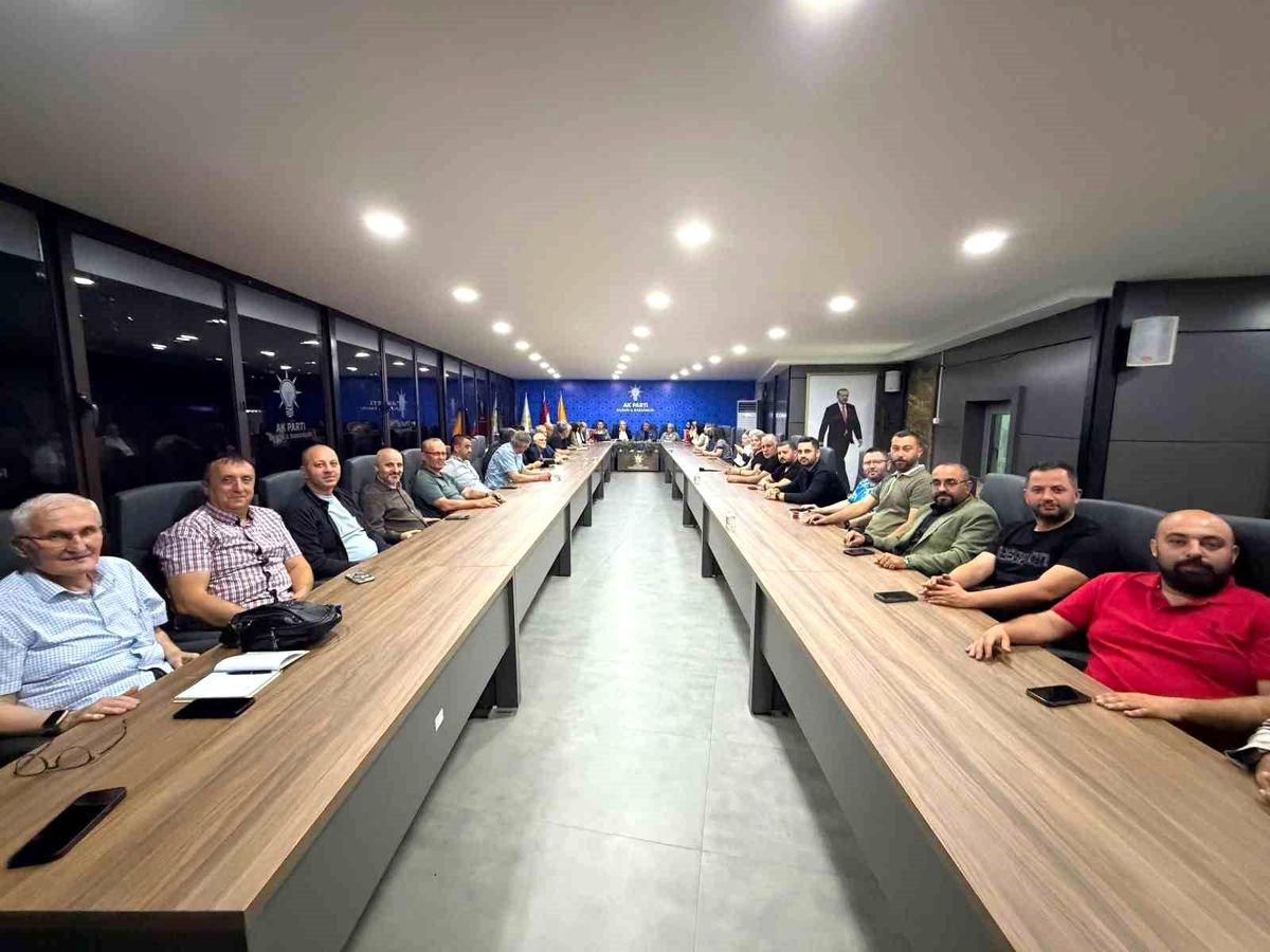 AK Parti'de yol haritası belirlendi