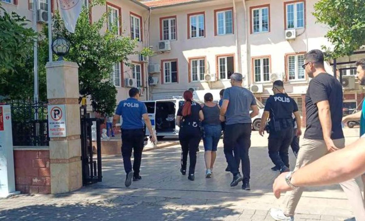 Polise küfredip tehditler savurdu: Ben bir kraliçeyim