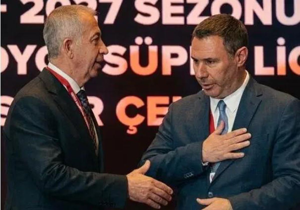 Barış Göktürk Metin Öztürk'ün elini neden sıkmadı?