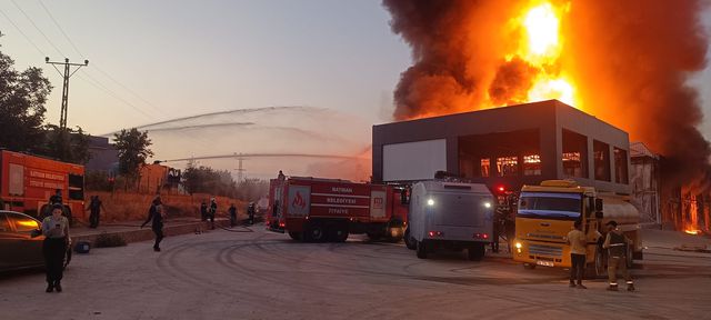 Fire at distribution warehouse