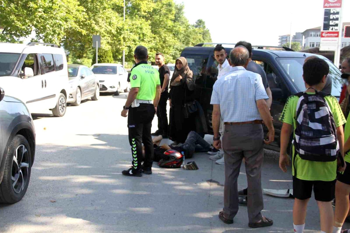 Çarşamba'da otomobille motosiklet çarpıştı: 1 yaralı
