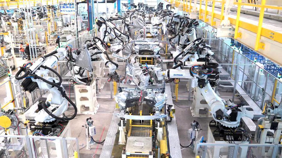 Çin'de Yeni Enerjili Araç Üretimi ve Satışları İlk Altı Ayda 7 Milyonu Aştı