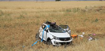 Diyarbakır'da şarampole devrilen otomobildeki 5 kişi yaralandı