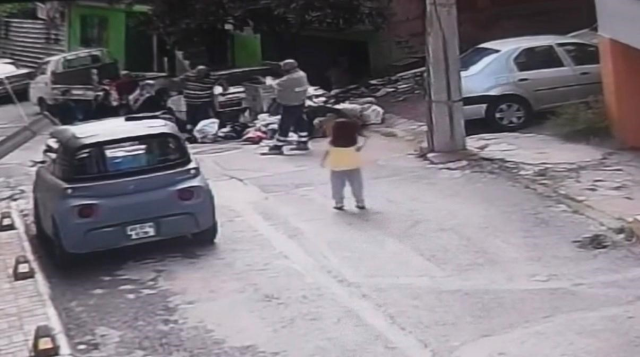 izmirli kuyumcu esinin cop san 20034989 9602 1 m