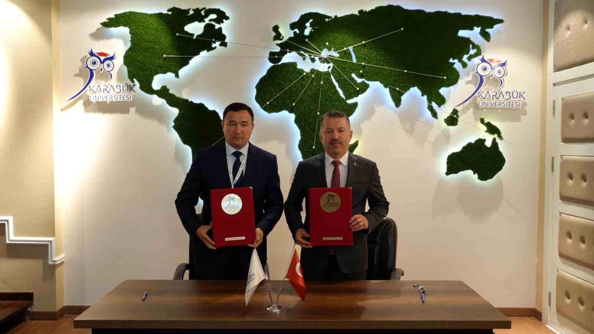 KBÜ ile Alfraganus Üniversitesi arasında akademik iş birliği