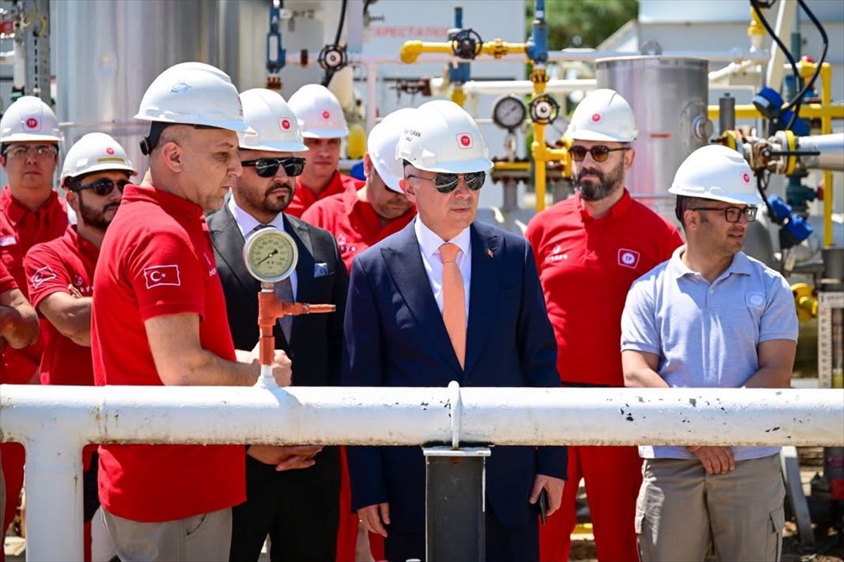 Kırklareli Valisi Turan, Hamitabat Doğal Gaz Kombine Çevrim Santralinde incelemede bulundu