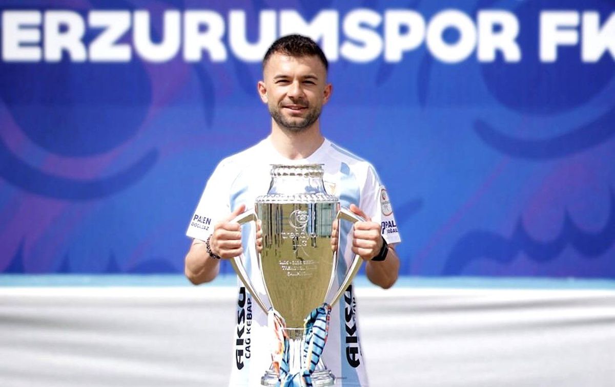 Salih Sarıkaya, Erzurumspor FK'ya veda etti