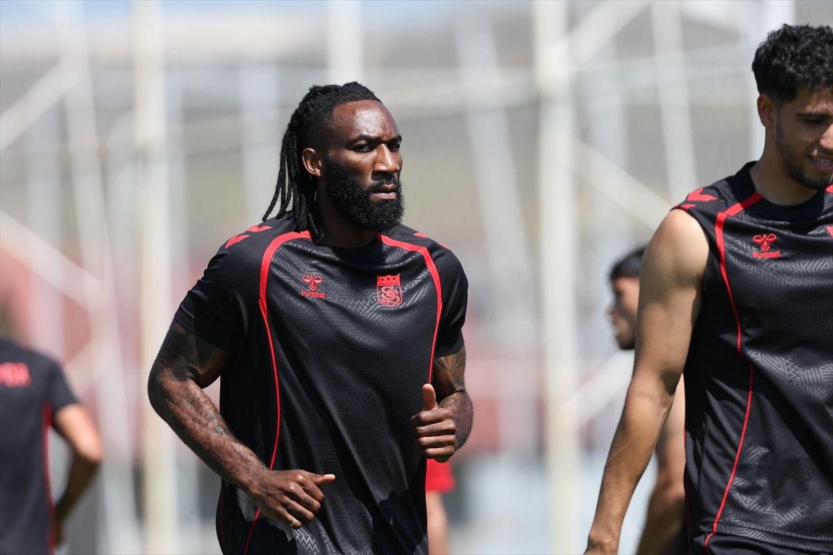 Sivasspor, yeni sezon hazırlıklarını sürdürdü