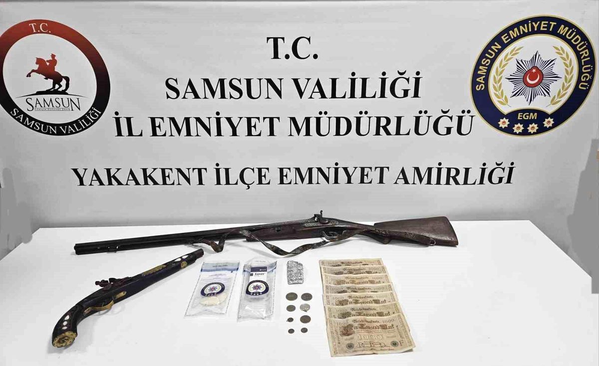 Metafizik uzmanı kimliğiyle tanınan bir kişinin aracından uyuşturucu ve tarihi eserler çıkması üzerine aldığı hapis cezası.
